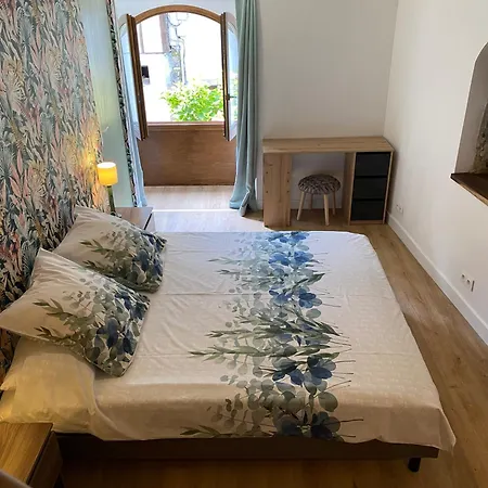 La Maison Du Chateau Dom wakacyjny Mur-de-Barrez